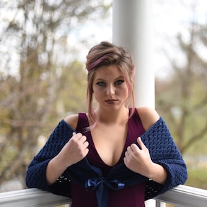 Crochet Bridal shawl - navy blue bridal wrap - Shawl for fall and winter weddings - Bridal shrug - navy blue wedding shawl - bridal wrap