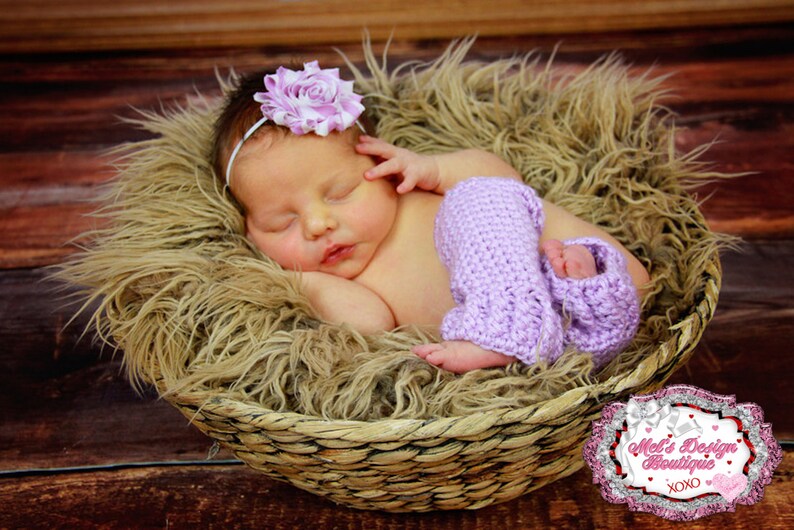 Newborn crochet legwarmers , crochet leg warmers, baby girl leg warmers, crochet baby girl legwarmer and headband set, purple crochet set image 5