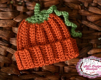 Pumpkin hat, newborn pumpkin hat, 0 3 baby pumpkin hat , newborn crochet beanie, halloween hat, fall hat, newborn hat ready to ship, crochet