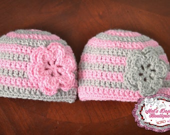 Twin girl hats, twin girls flower hats, twin set, twin crochet set, ready to ship, pink, flower beanie, twin beanie set, baby girls, 0-3