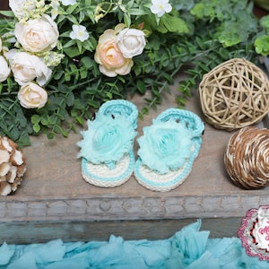 crochet baby girl sandals - crochet baby shoes - crochet baby booties in aqua - summer sandals - 0-6 month baby sandals - baby shower gift