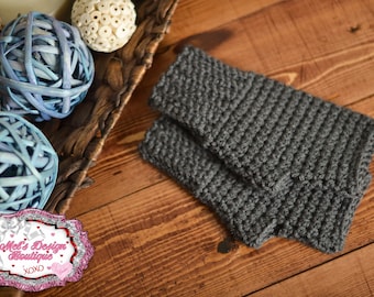 gray ladies fingerless gloves