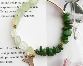 Sjöjungfrugrönt jaspisarmband med pärlberlock – Oceaninspirerade kristallsmycken