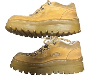 Stivali vintage Skechers Jammers in pelle color grano con plateau e suola a carrarmato, modello 2634, taglia 8.5 da donna.