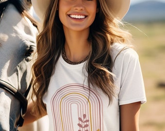 Boho-T-shirt regenboog: trendy T-shirt met bloemenprint