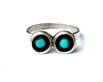 Vintage Sterling Silver Turquoise Petit Point Zuni Snake Eyes Ring Size 4.5