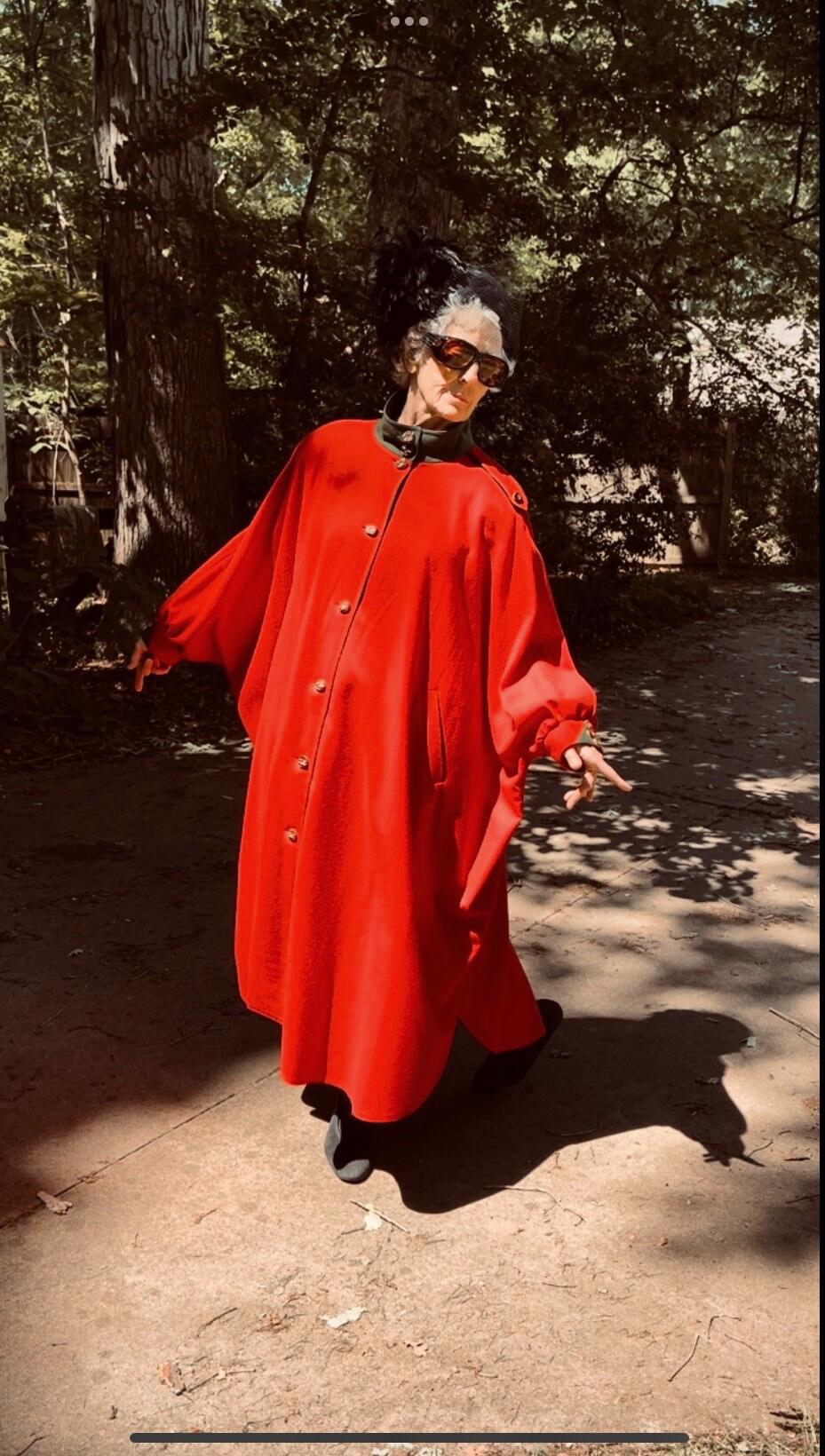 【即決値下可】80s Vintage Super Long Cape Coat. New Old World Hooded Trench Cape – OMNIA