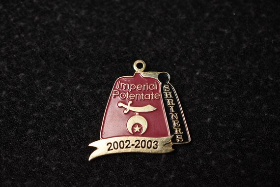 Pick One - Masonic Button Pins - image 10