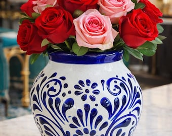 pataya　VINTAGE flower vase2つセット Set of 2 Talavera Flower Vases – Handcrafted White Terracotta