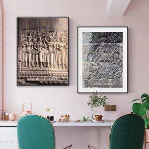 Pode incluir: Duas obras de arte emolduradas com esculturas em pedra antigas. A obra de arte da esquerda mostra um relevo de figuras com o texto "ANGKOR WAT: APSARAS". A obra de arte da direita mostra uma escultura semelhante com o texto "BAYON APSARAS".