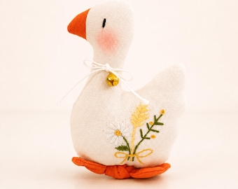 Goose Sewing Pattern PDF | Fabric Goose Plush | Soft Toy Tutorial | Digital Download