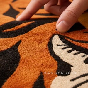 Hand-Tufted Wool Tiger Rug: Modern Floral Jungle Art, 9x12 ft image 3