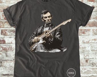 Abraham Lincoln Playing Electric Guitar Comfort Colors Vintage T-shirt Swatshirt Patriotic Edgy Graphic