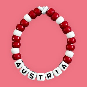 Handgjort armband från VM 2026