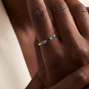 Personalisierter Zwei-Geburtsstein Baguette Ring: Sterling Silber, Gold, personalisierter Ring, verstellbarer Ring, Geschenk für Mutter, Oma, Jubiläumsgeschenk Schmuck