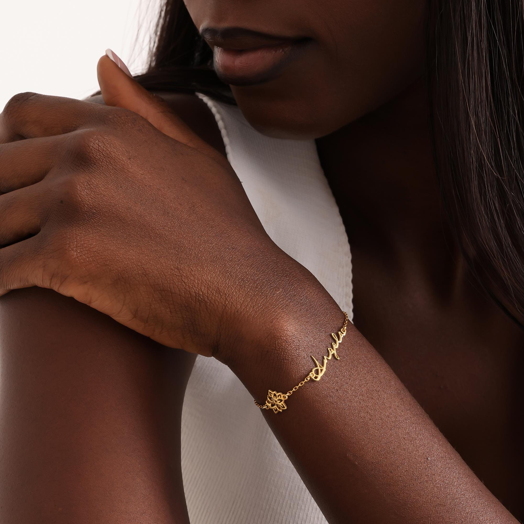 Dainty Birth Flower Name Bracelet, Custom Flower Bracelet, Minimalist Floral Bracelet, Personalized Jewelry, Birthday Gifts for Mum, Grandma
