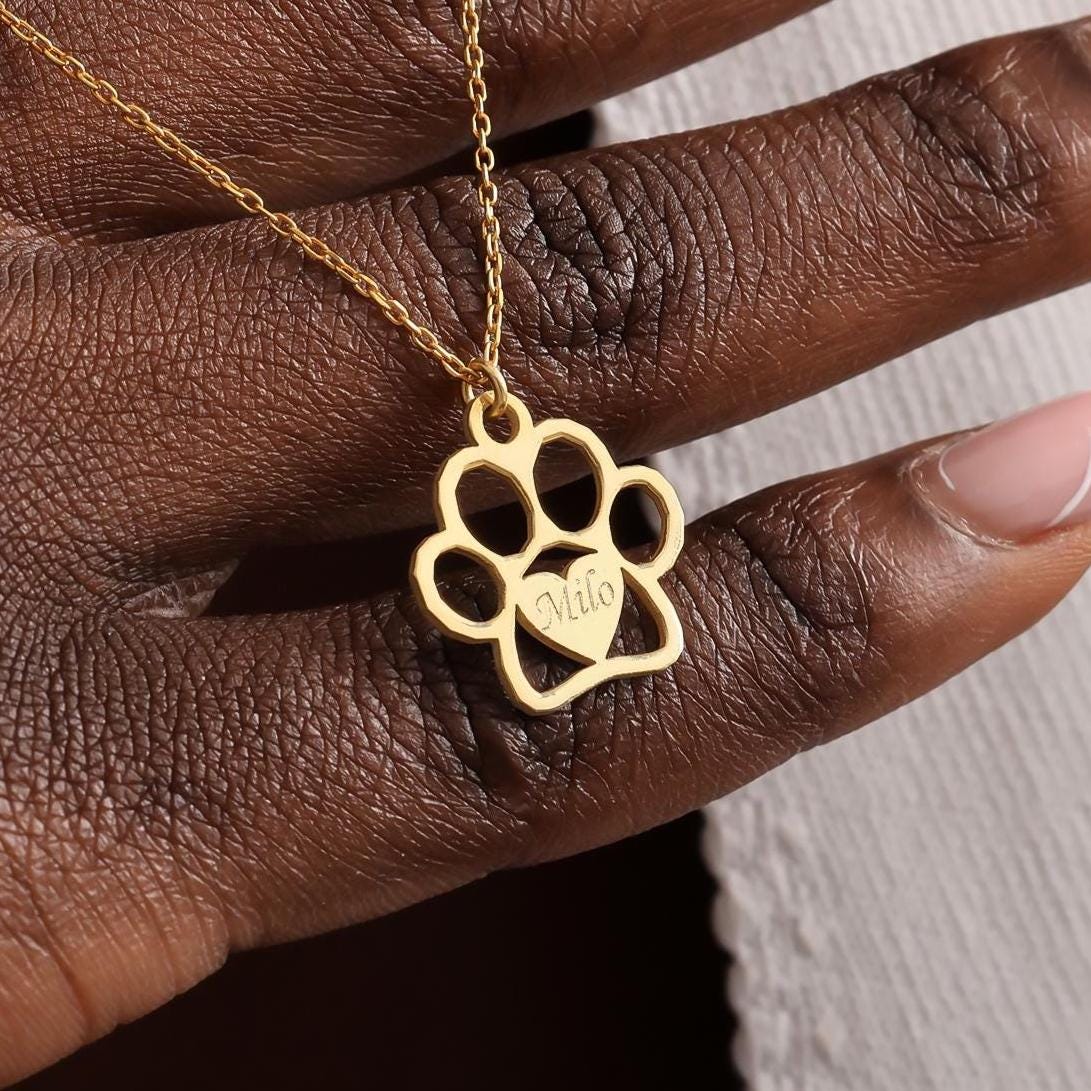 Personalized Heart Paw Necklace, Paw Print Name Necklace, Dog Paw Letter Necklace, Pet Memorial Jewelry, Gift for Dog Mom, Mothers Day Gift