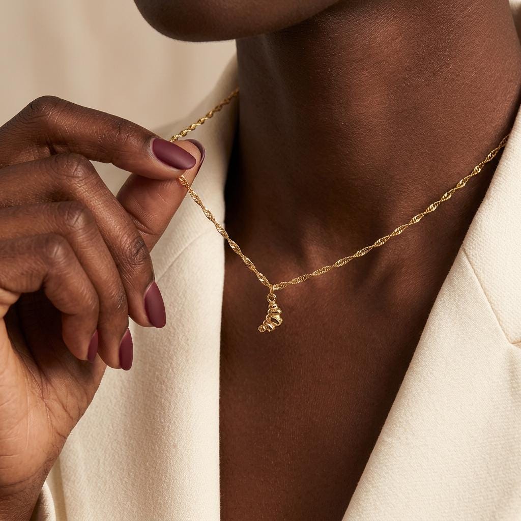 Croissant Necklace, Gold Croissant Necklace, French Pastry Necklace, Cute Food Necklace, Minimalist Jewelry, Gift for Her Women