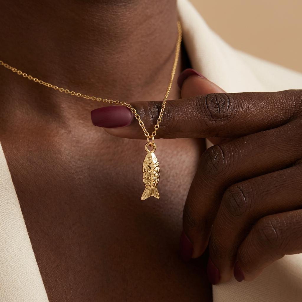 Tiny Fish Necklace, Gold Fish Pendant Necklace for Women, Minimalist Ocean Beach Jewelry, Everyday Marine Animal Gift for Her Women