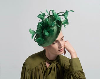 Emerald Green Flower Fascinator Hatinator,Wedding Hair Accessory for Garden Party,Tea & Guest Headband