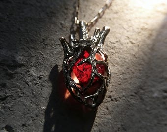 Red Anatomical Heart Necklace – Gothic Heart Pendant Dark aesthetic necklace, Handcrafted Heart Necklace Bold Statement Gift GIRLFRIEND GIFT