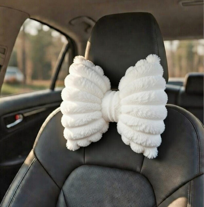 Cute Bow Car Neck Pillow with Cartoon Design, Plush Car Headrest - Simple, Cute Interior Accessories and Creative Gift for Girls White