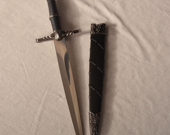 Handmade Medieval Dagger Sword，Exquisite little sword，Metal stainless steel， for collection, gifting and cosplay.