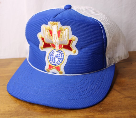 Globe Dove Cross Blue \u0026 White Snapback 
