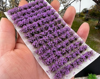 Miniature Bouquet and Static Grass Clumps: Dollhouse & Diorama Decor
