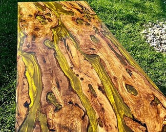 Tavoli artigianali in legno massello
