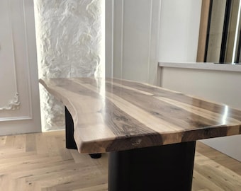 Tavoli artigianali in legno massello