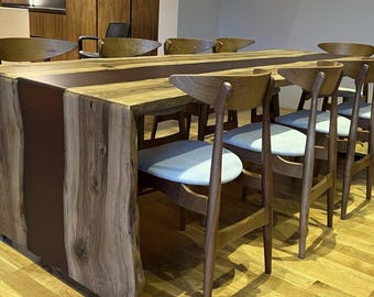 Tavoli artigianali in legno massello
