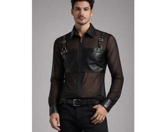 Camisa de malla transparente para hombre con panel de cuero en el pecho y correas de arnés: Top de moda gótica futurista