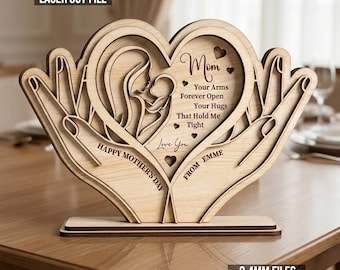 Corazón de mano de madre SVG, regalo personalizado para mamá, archivos cortados con láser, decoración de stand para el Día de la Madre, archivos Glowforge, SVG de abuela, letrero cortado en madera