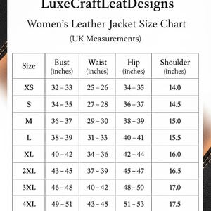 Op de afbeelding: Maattabel voor leren damesjassen, met afmetingen in inches. De tabel bevat borst-, taille-, heup- en schouderafmetingen voor de maten XS tot 5XL. De merknaam is "LuxeCraftLeatDesigns".
