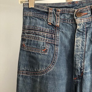 Vintage 70s Bell Bottom Jeans / High 