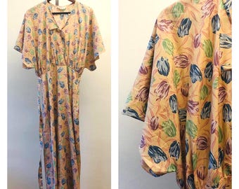 Vintage 70s Floral Maxi Dress, Flutter Sleeve Boho Style