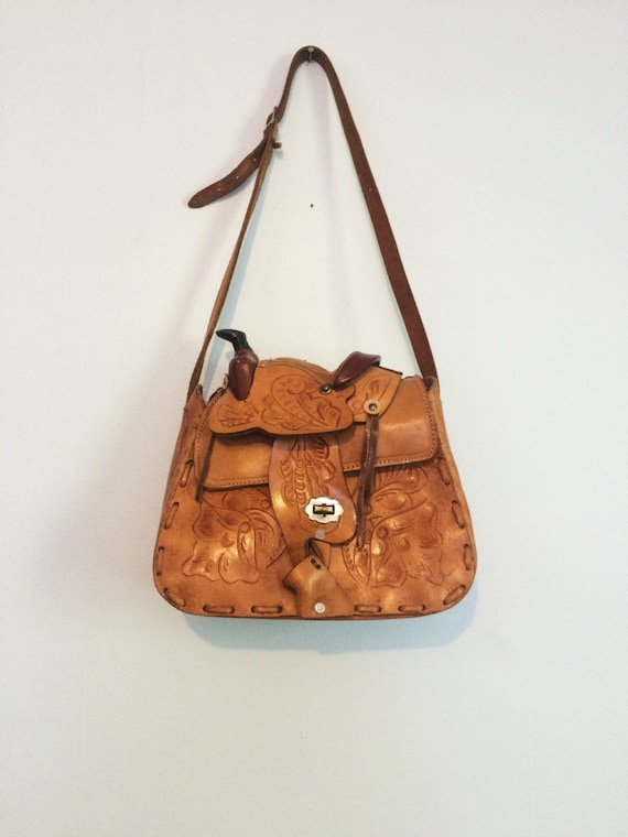 leather saddle purse