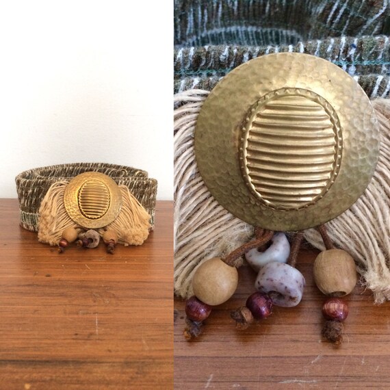 Vintage 70s 80s Hippie Cinch Belt / Boho Gold Buck