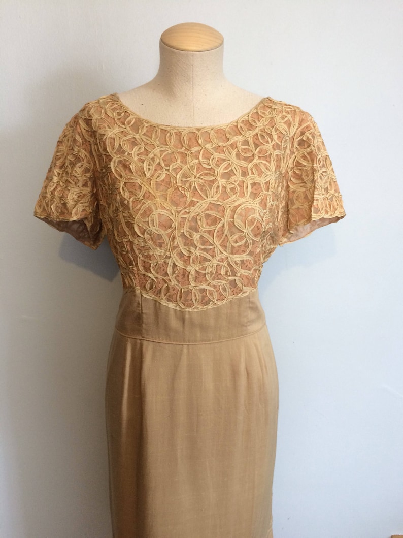 Vintage 60s Crochet Ribbon and Linen Wiggle Dress Pin Up Tan Woven Dress Plus Size Mid Century Cocktail Dress Large