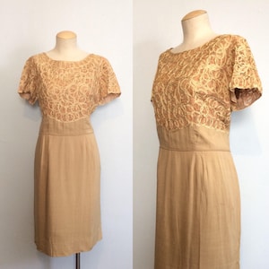 Vintage 60s Crochet Ribbon and Linen Wiggle Dress / Pin Up Tan Woven Dress / Plus Size Mid Century Cocktail Dress / Large