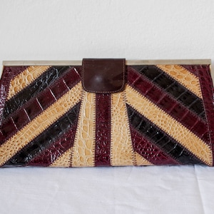 REBAJAS Clutch vintage de piel con diseño geométrico de los años 50 en negro, burdeos y beige