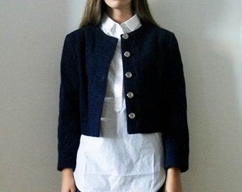 round collar blazer
