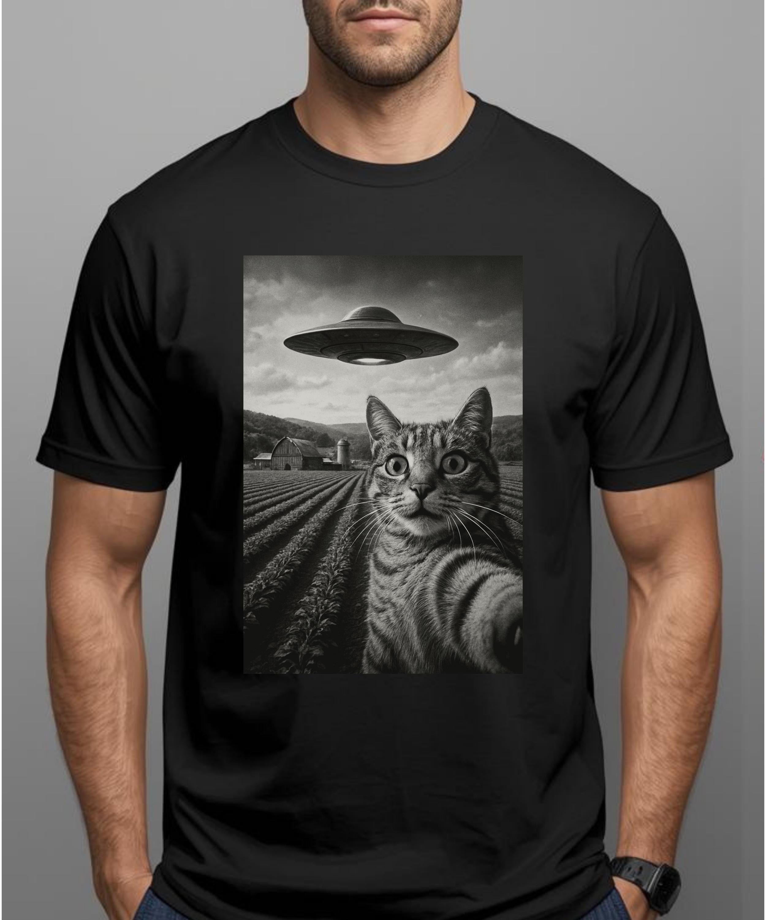 Alien Cat PNG, UFO Cat Art, Surreal Cat Illustration, Sci Fi Farm Cat ...