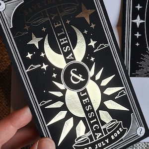 « Carte de tarot à l'aube et au crépuscule » en feuille d'or unique « Réservez la date », carte « Réservez la date » personnalisée pour mariage et événements