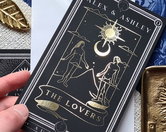 Lámina de oro única 'La carta del tarot de los amantes' Guarde la fecha, tarjeta personalizada para guardar la fecha para bodas y eventos