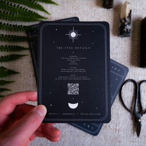 3-teilige Tarot Spread Hochzeitseinladung Set | Gothic Lovers Sonne Ace of Cups Design Bild 8