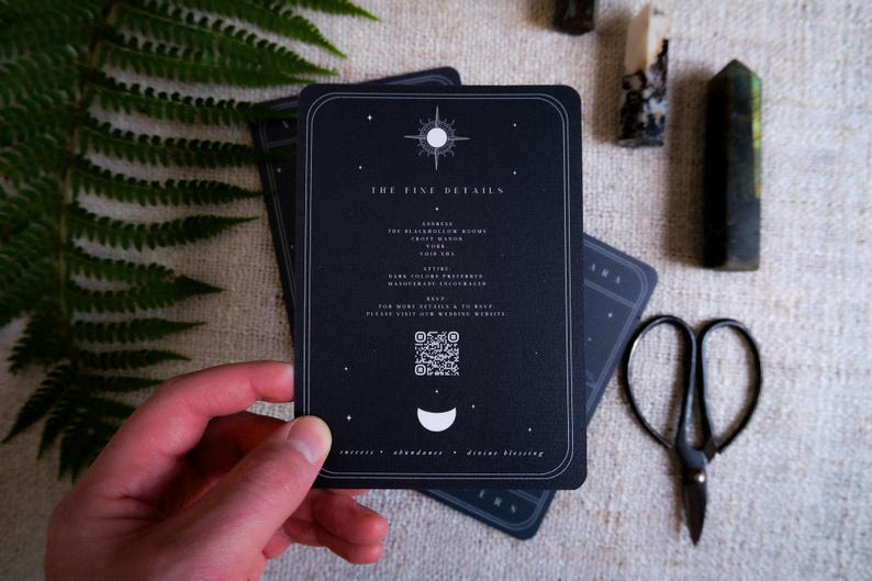 3-teilige Tarot Spread Hochzeitseinladung Set | Gothic Lovers Sonne Ace of Cups Design Bild 8