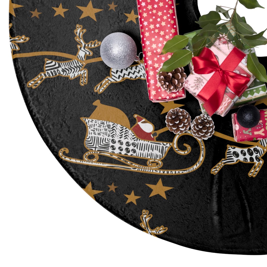 Santa SLEIGHS Kente Christmas Tree Skirt Black & Gold Etsy Black And Gold Christmas Tree Skirt