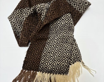 OTOÑO - Organic Llama Wool Scarf | Handmade Winter Scarf